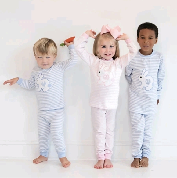 Smockingbird Blue Gingham Embroidered Bunny Patch Size 5T - Picture 1 of 9